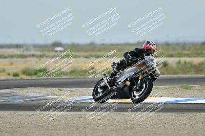 media/Apr-18-2025-TrackDaz (Fri) [[45f5874c44]]/C Group/Session 1 (Turn 7)/